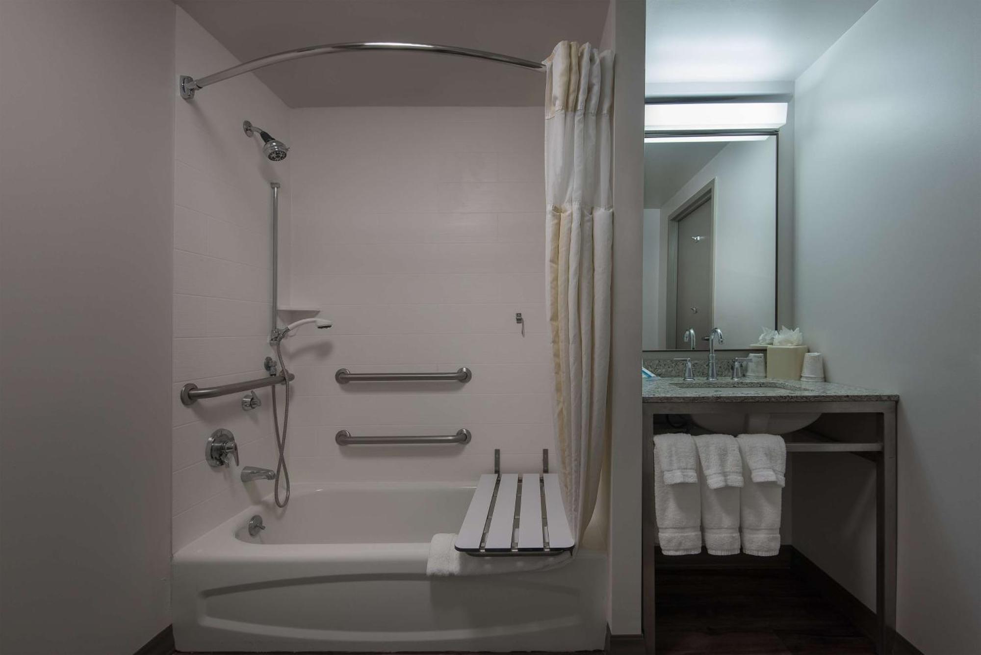 Hilton Garden Inn Овінґс-Міллс Екстер'єр фото