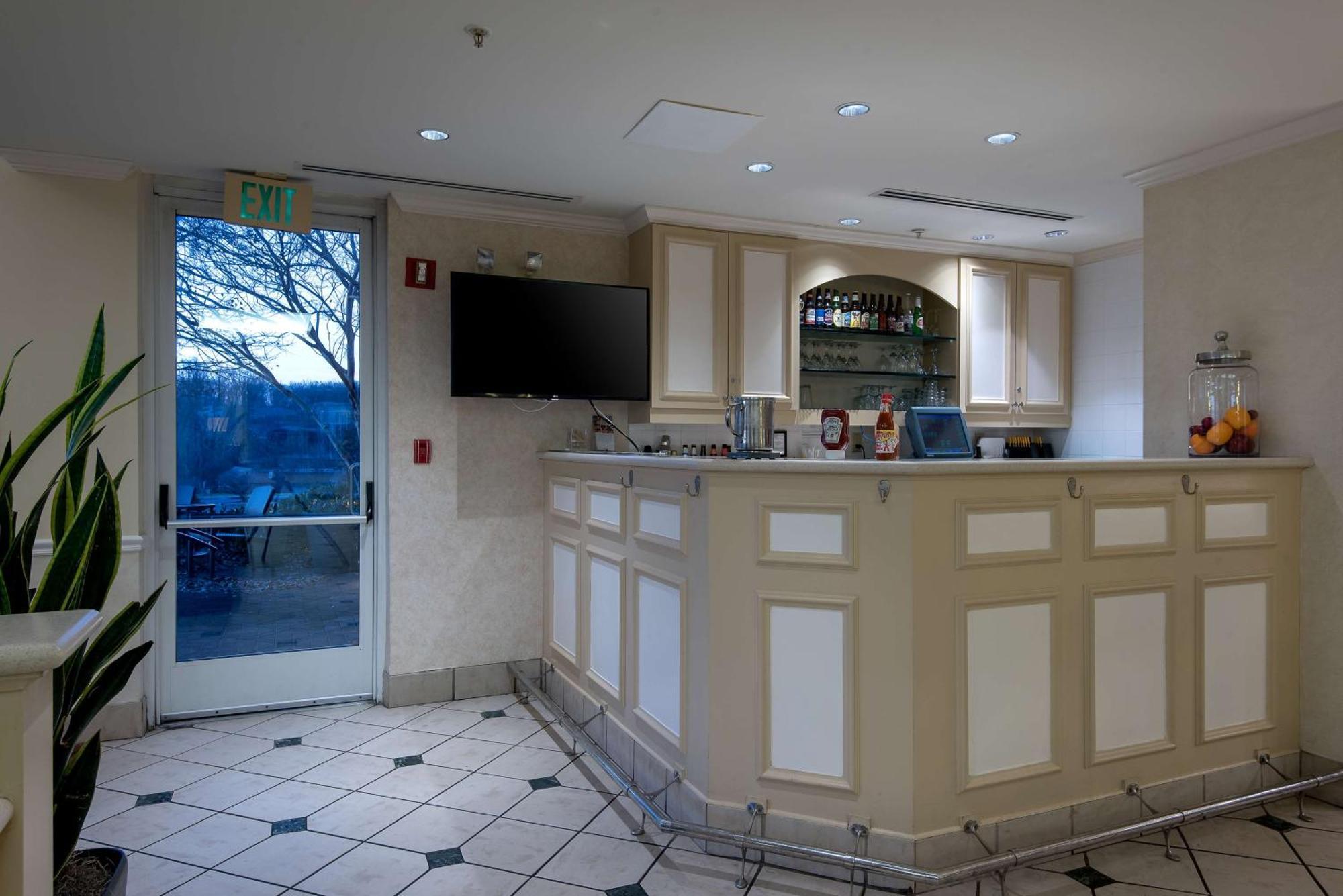 Hilton Garden Inn Овінґс-Міллс Екстер'єр фото